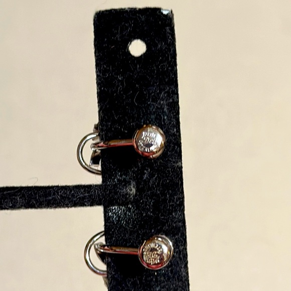 Van Dell Sterling 2 rhinestone screw back earrings (495) - Picture 4 of 7